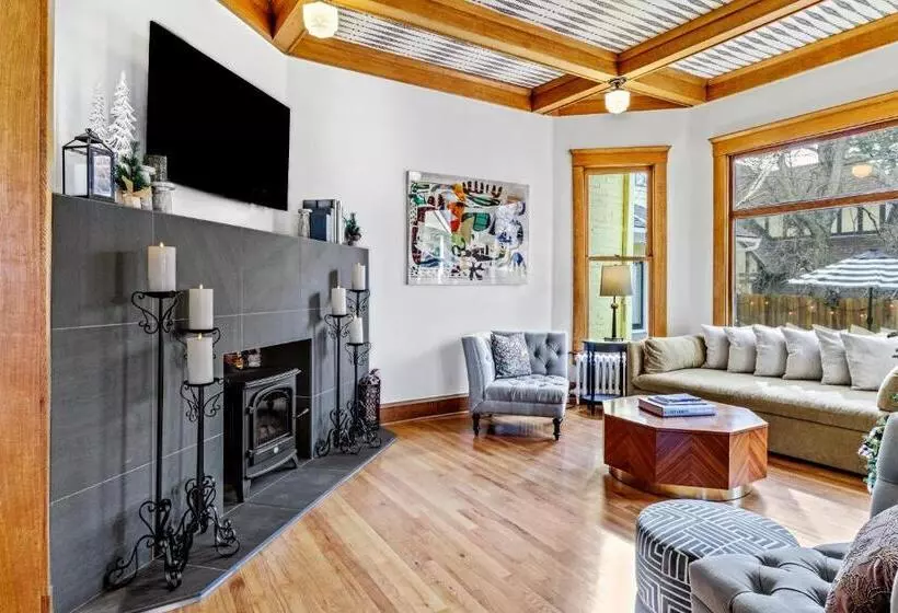 צימר Bespoke Inn Flagstaff