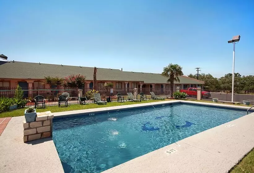 Отель Best Western Post Oak Inn