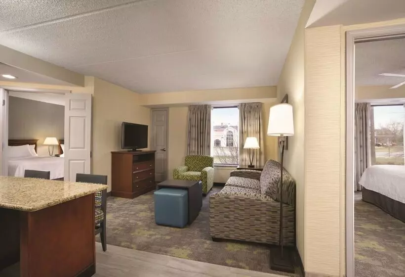 ホテル Homewood Suites By Hilton Williamsburg