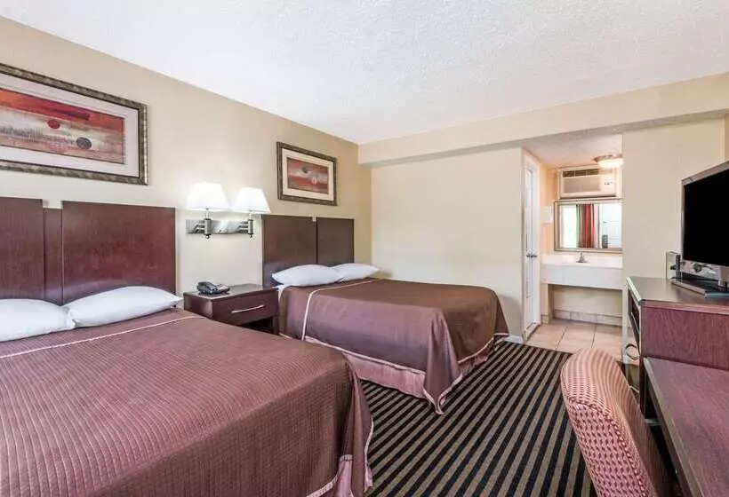 فندق Howard Johnson By Wyndham Rocky Hill