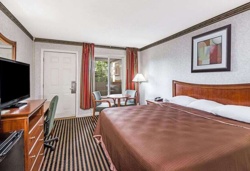 Отель Howard Johnson By Wyndham Rocky Hill