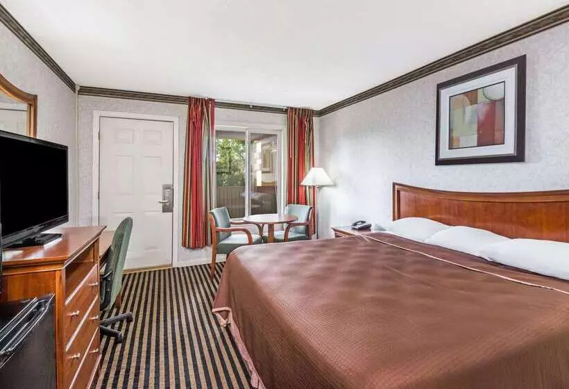 فندق Howard Johnson By Wyndham Rocky Hill