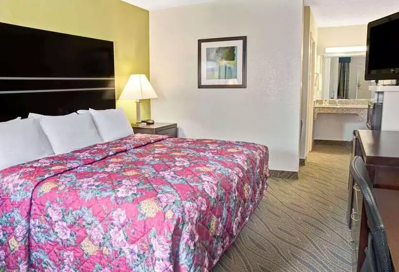 Hotelli Howard Johnson By Wyndham Houston Heights/downtown