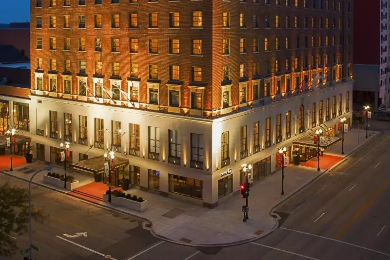 酒店 Peoria Marriott Pere Marquette