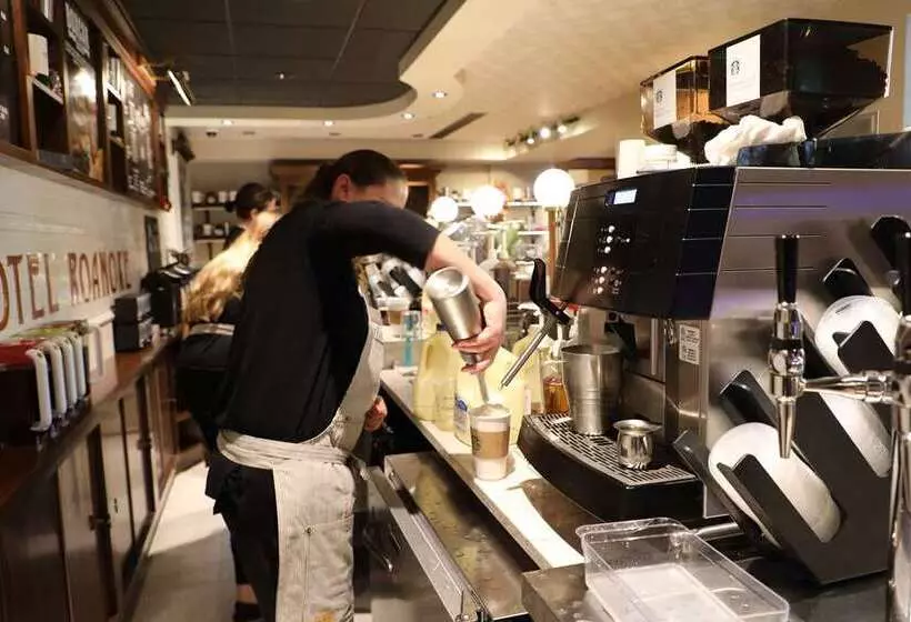 هتل Roanoke & Conference Ctr, Curio Collection By Hilton