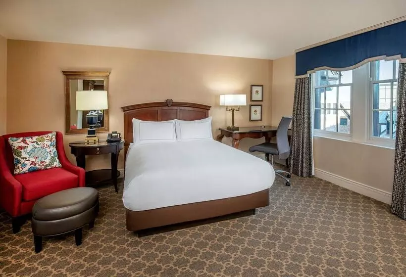 هتل Roanoke & Conference Ctr, Curio Collection By Hilton