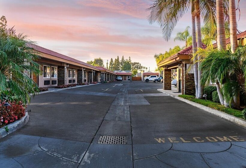 Hyland Motel Brea