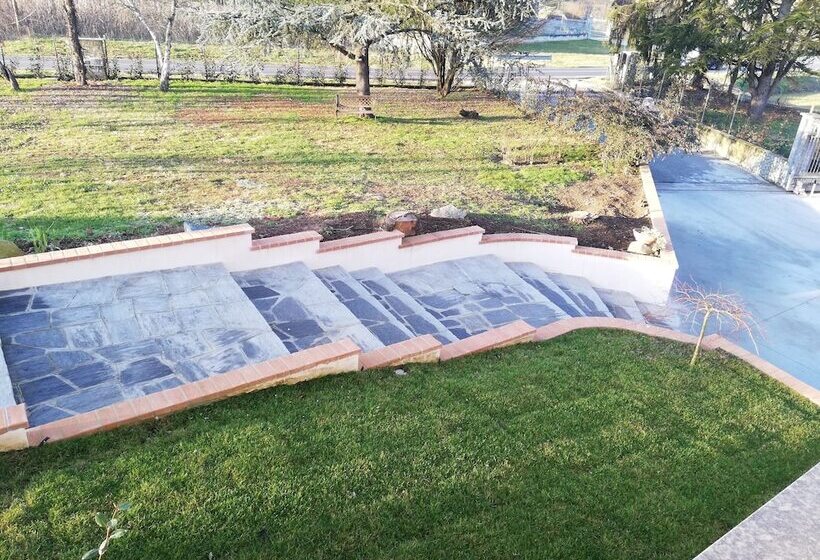 هتل Agriturismo Ridaroca