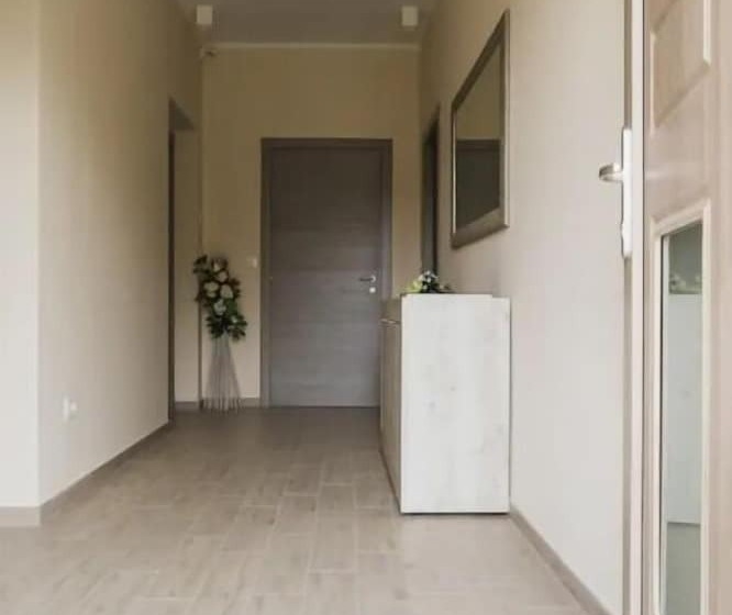 هتل Agriturismo Ridaroca