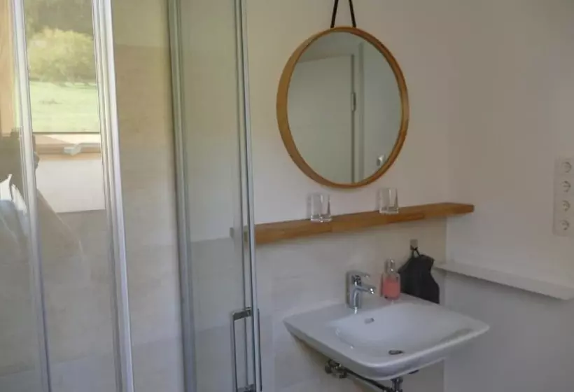 Hotelli Kraftquelle Waldhäuser