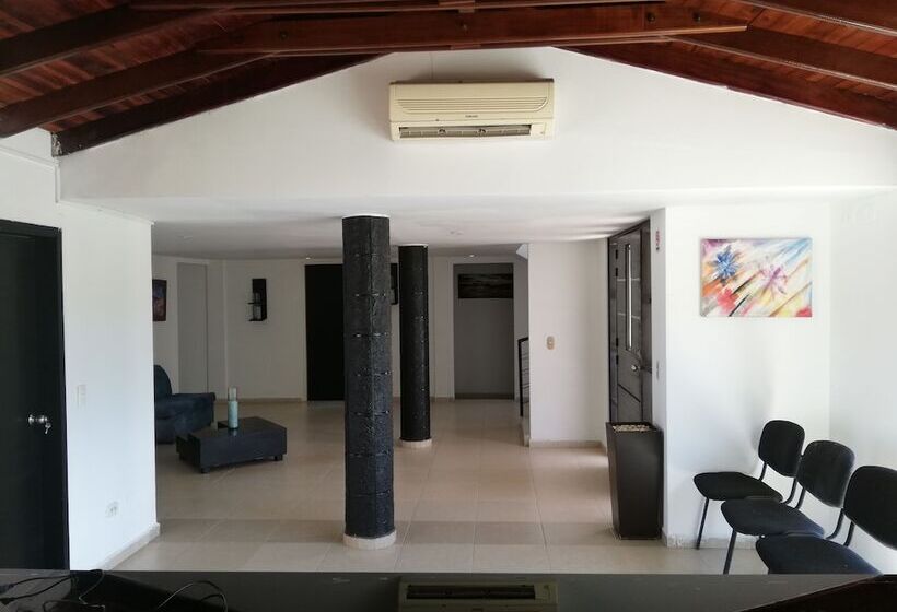 هتل Tpr Bella Suiza Real