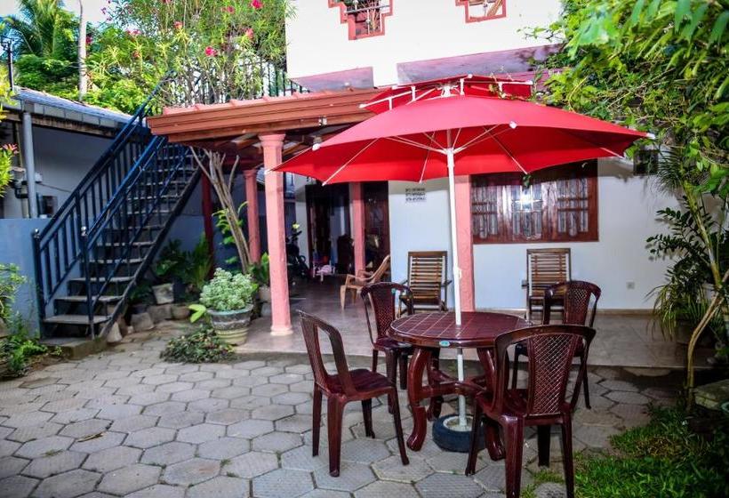 Pensão Tissa Rainbow Guest & Yala