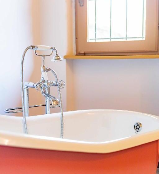 مبيت وإفطار Tenuta Miranda