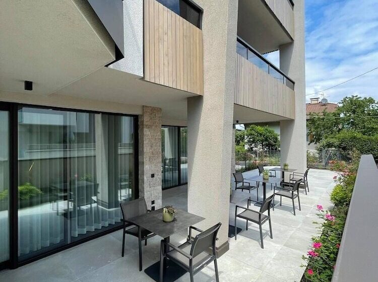 Hotel Appius Design Suites B&b Adults Only