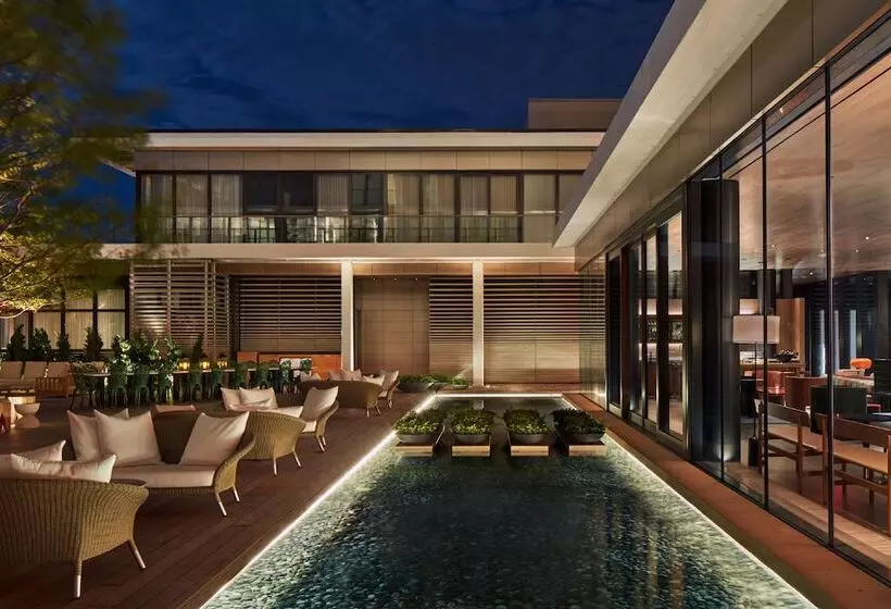 هتل Asbury Ocean Club
