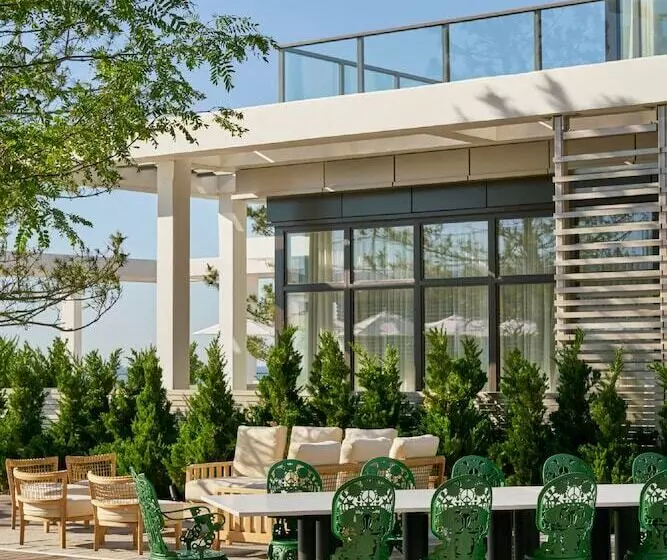 هتل Asbury Ocean Club