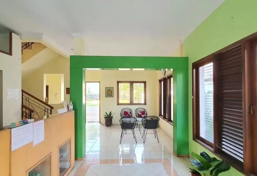 Hotelli Candi Panggung Family Guest House Syariah
