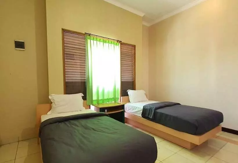 Hotelli Candi Panggung Family Guest House Syariah