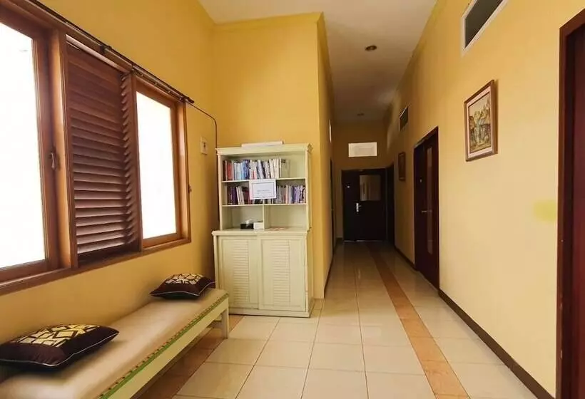 Hotelli Candi Panggung Family Guest House Syariah