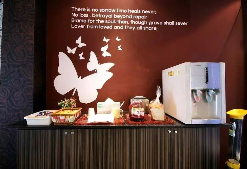 Hotelli Jeonju Blue One