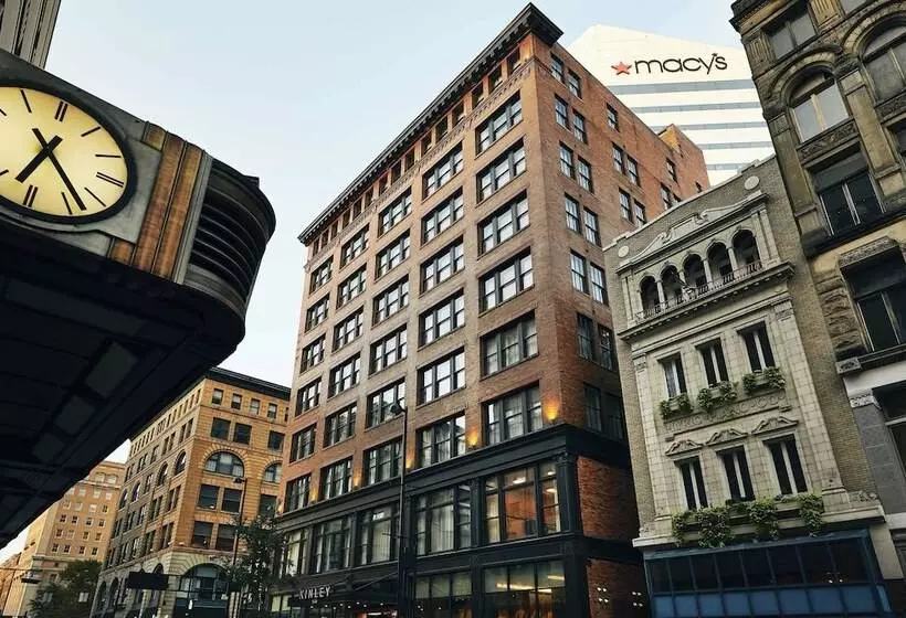 Hotelli Kinley, Cincinnati Downtown, A Tribute Portfolio