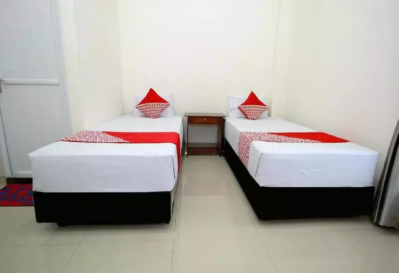 هتل Oyo 739 Residence Si Kancil