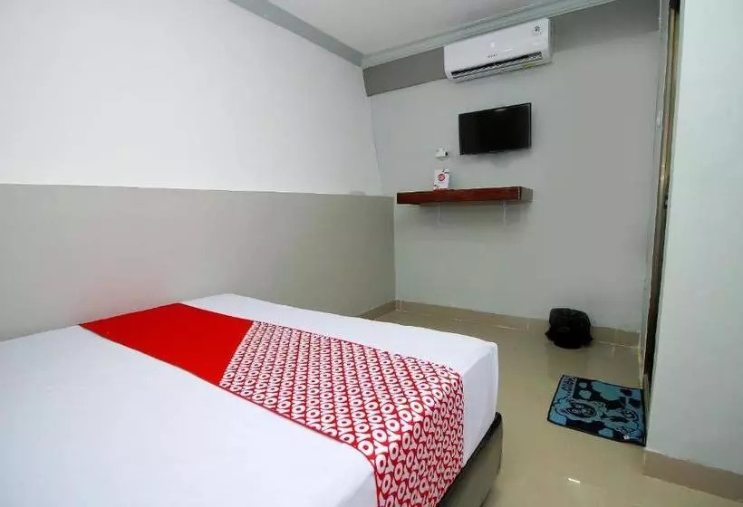 هتل Oyo 739 Residence Si Kancil