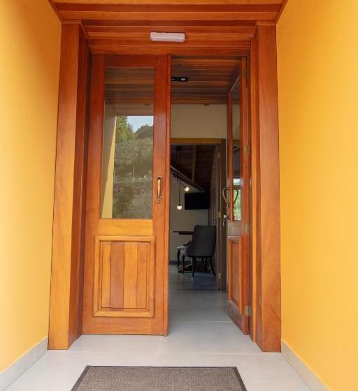 Pension Vinicola E Pousada Peculiare