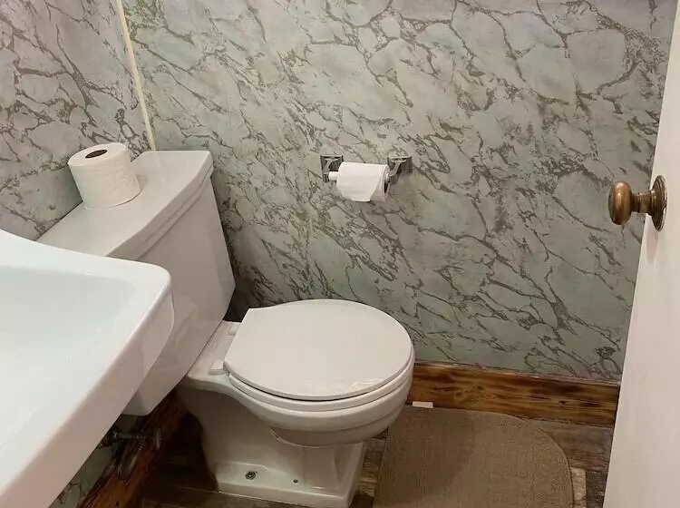 Retkeilymaja Dighton Inn