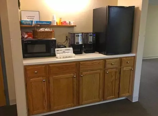 Hotelli Simple Rewards Inn