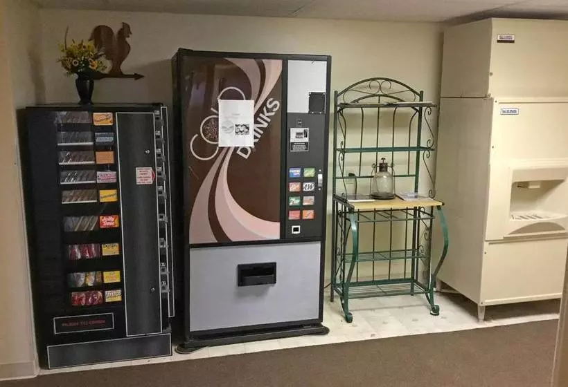 Hotelli Simple Rewards Inn