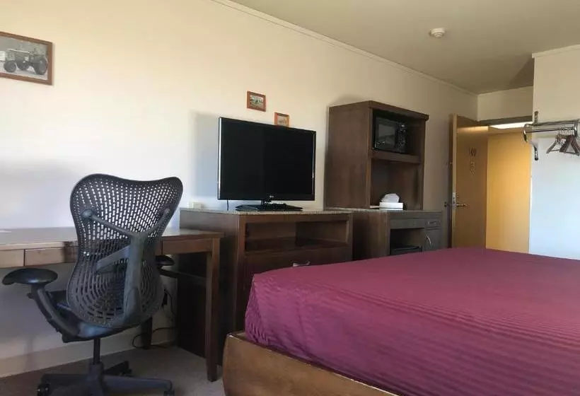 Hotelli Simple Rewards Inn