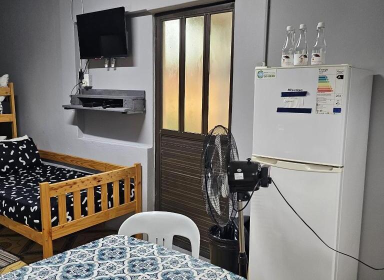 펜션 Zufike Self Catering