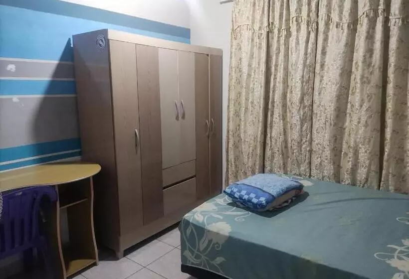 Urban Hostel