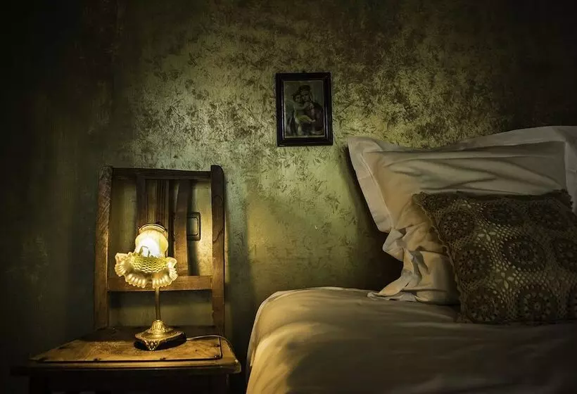 Bed & Breakfast Boulevard Leopold Rooms & Suites