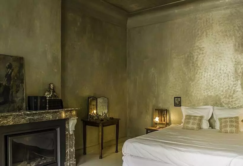 Bed & Breakfast Boulevard Leopold Rooms & Suites