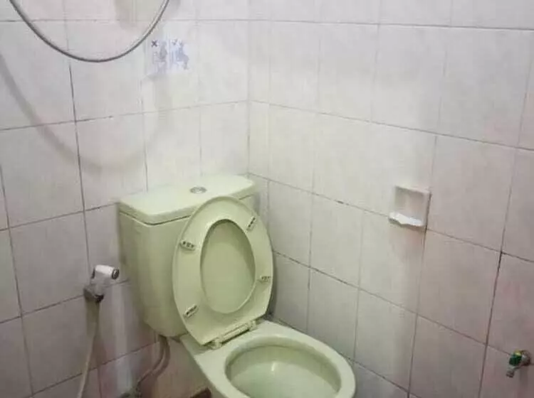 Bed & Breakfast Familie Ayu