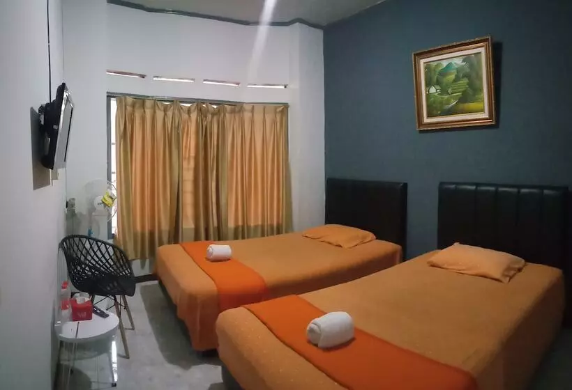 Bed & Breakfast Familie Ayu