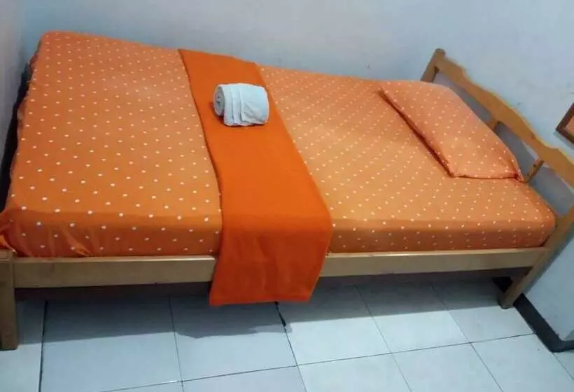 Bed & Breakfast Familie Ayu