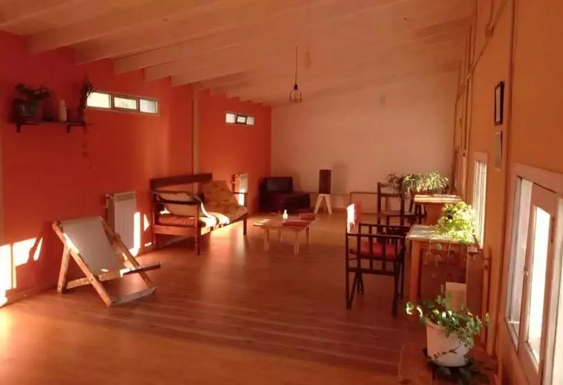 Hostel Yatel