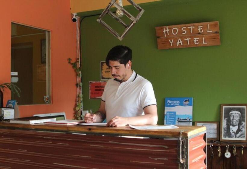 Hostel Yatel