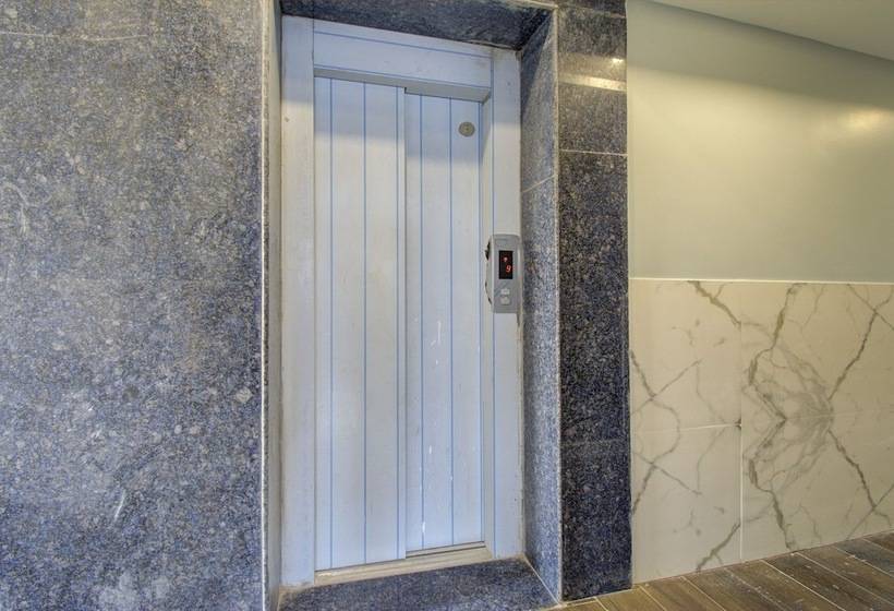 هتل Capital O 23031 V