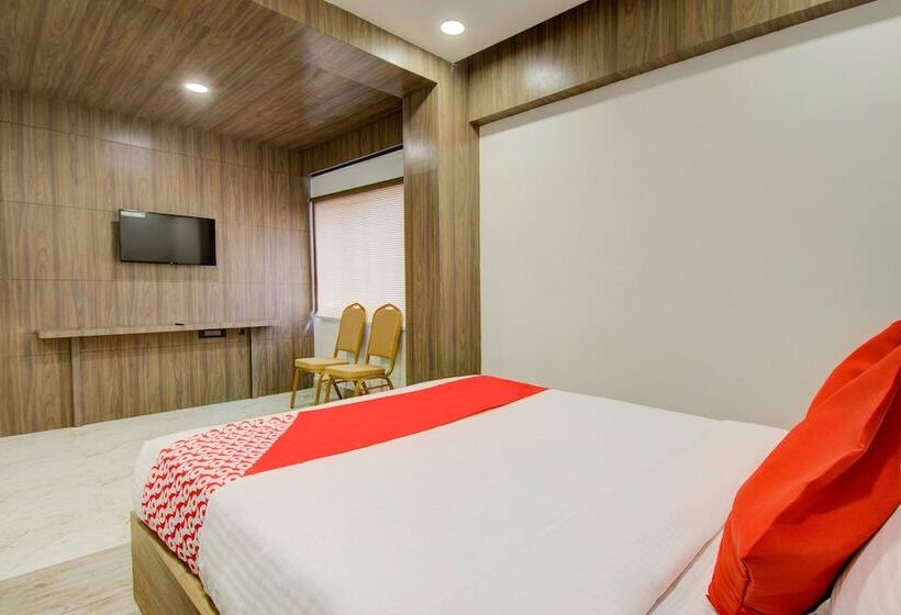 هتل Capital O 23031 V