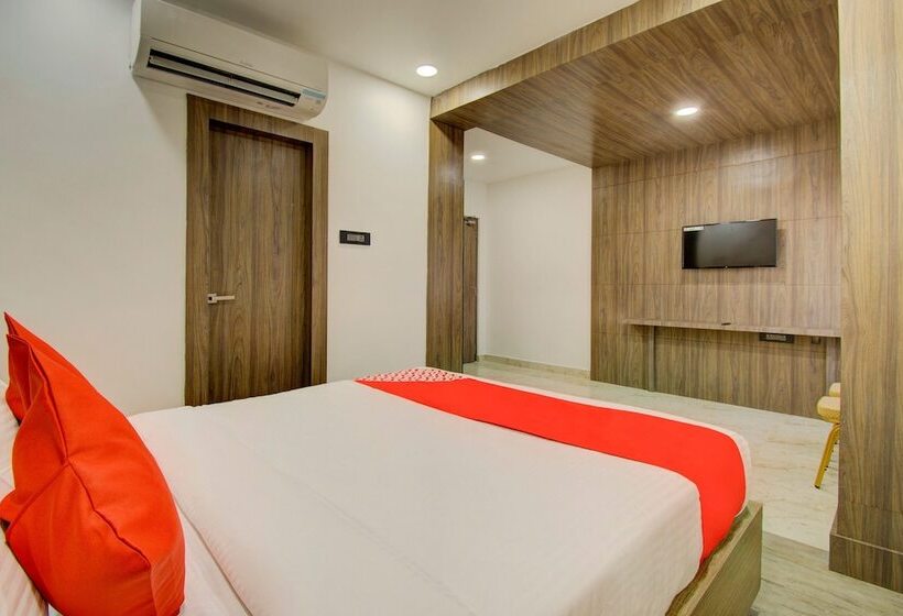 هتل Capital O 23031 V