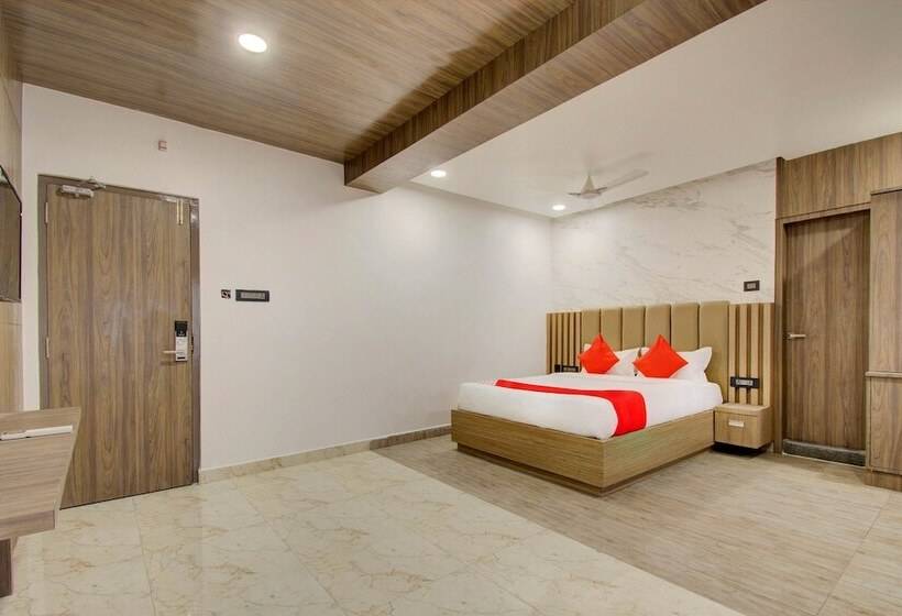 هتل Capital O 23031 V