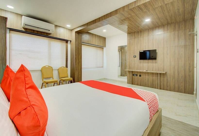 هتل Capital O 23031 V