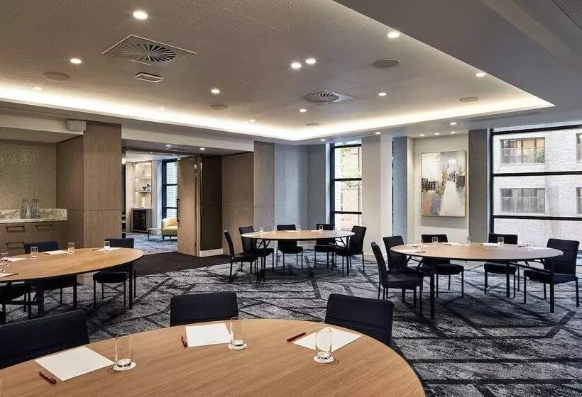 ホテル Crowne Plaza Sydney Darling Harbour, An Ihg
