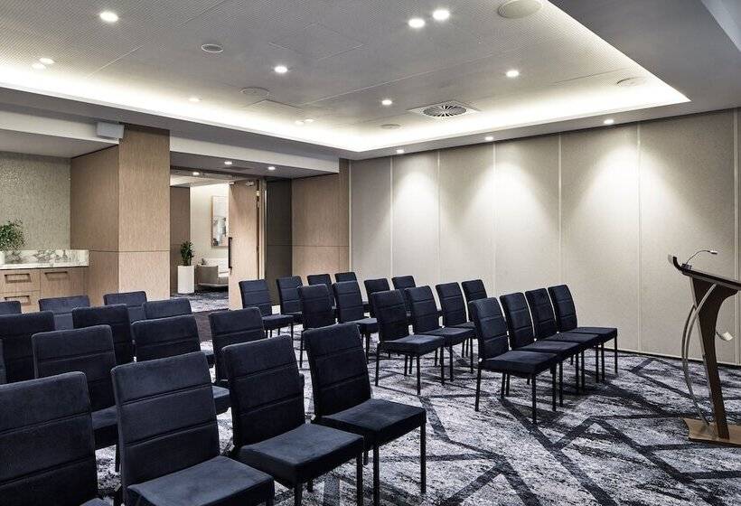 فندق Crowne Plaza Sydney Darling Harbour, An Ihg