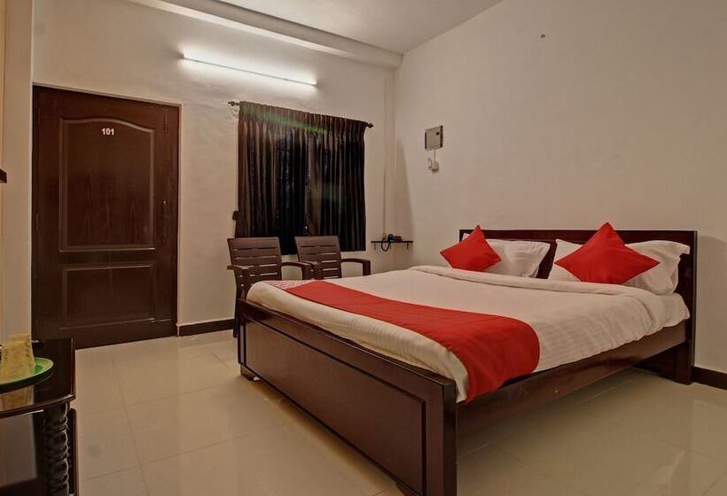 هتل Gsn Residency By Oyo Rooms