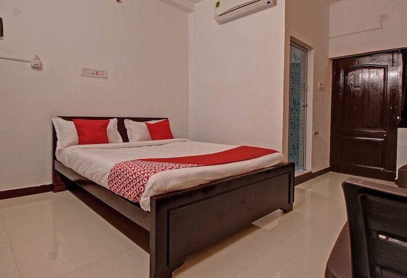 هتل Gsn Residency By Oyo Rooms